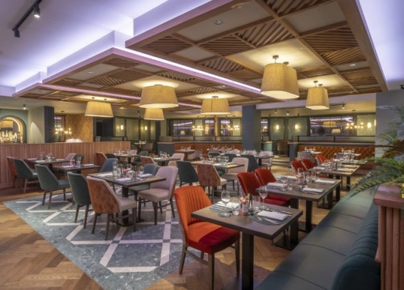 Restaurant  custom cms-bracken-court