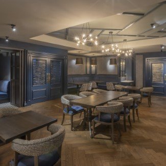 Bar  custom cms-bracken-court